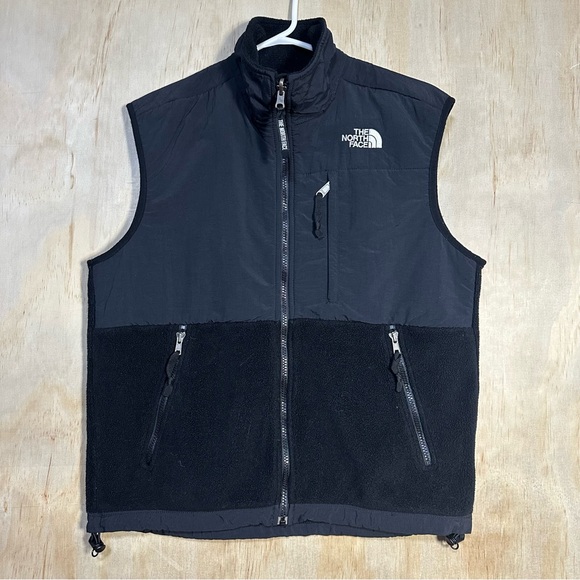 The North Face Jackets & Blazers - Vtg Y2K The North Face Black Fleece Cinch Waist Vest Denali Outdoor Hiking Wmn M